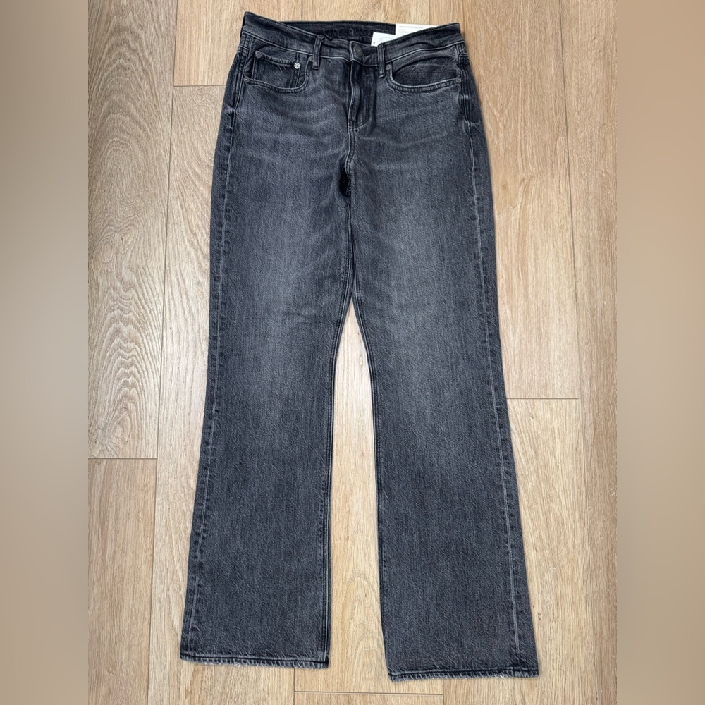 AE 90s Bootcut High Rise size 6